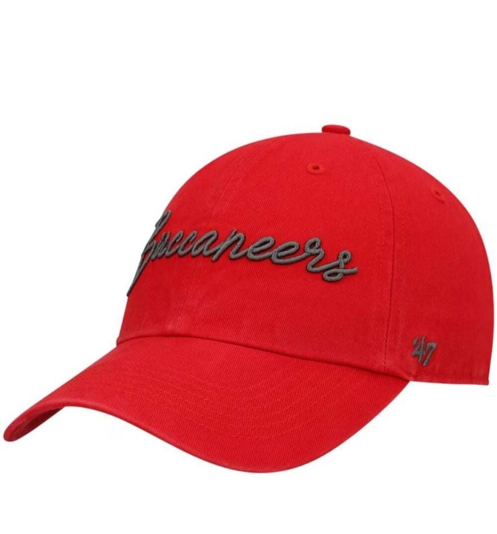 47 Brand Tampa Bay Buccaneers Womens Clean Up Adjustable Hat Red NFL Cap